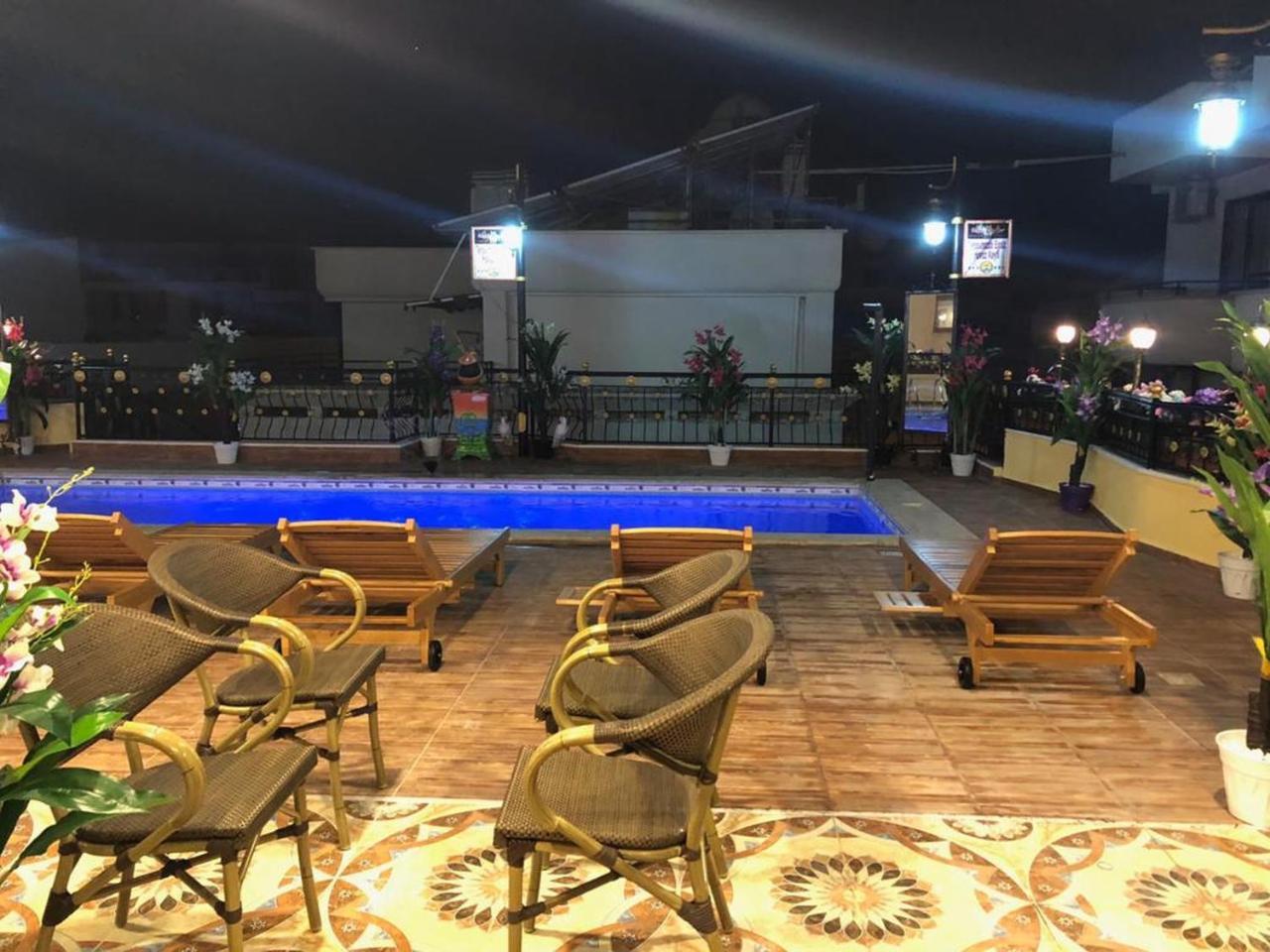 Marko Pasa Konagi Kusadasi Luaran gambar